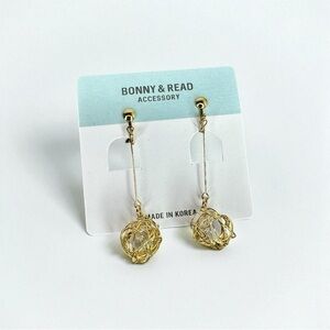 ✨ Bonny & Read Clip-On Earrings | No Piercing | Korean-Made Minimalist | NWOT